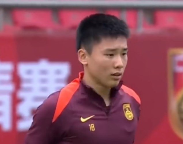 谢初筠土伦杯首秀获MVP 法媒:中国队引擎