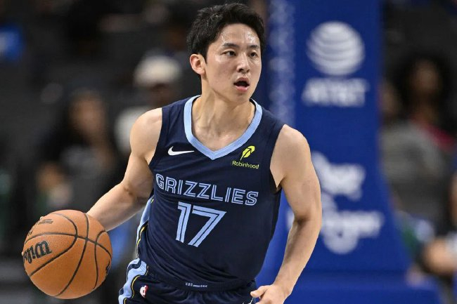 灰熊官宣签下河村勇辉 173公分成NBA现役最矮