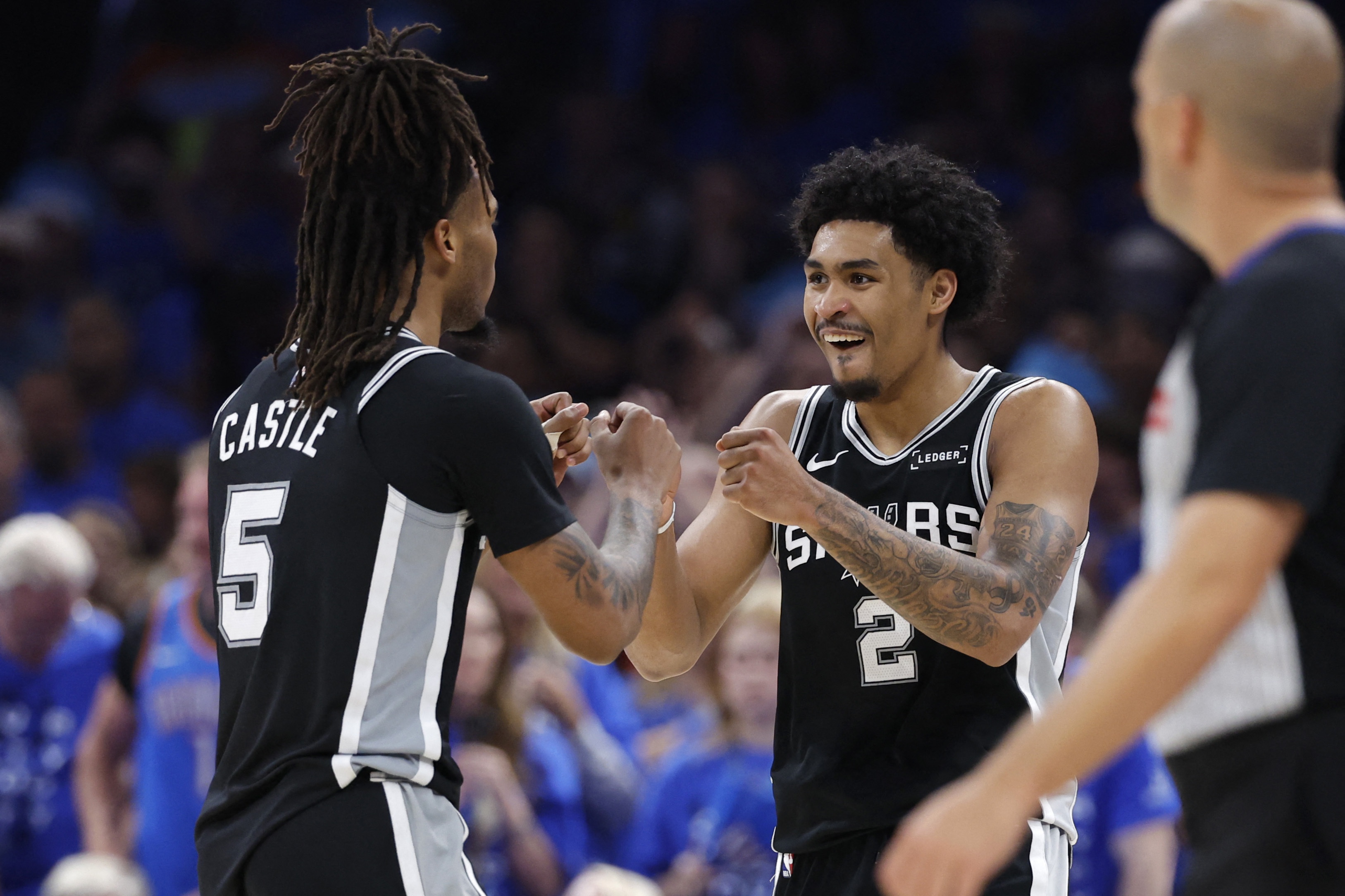 哈珀:新秀赛季适应联盟,老将指导与哥哥成长并进 哈珀:新秀赛季适应联盟,老将指导与哥哥成长并进
