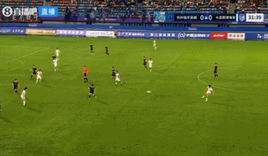 朱鹏宇造点+亲自操刀命中 大连英博半场1-0领先杭州临平吴越