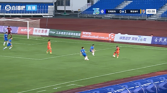闪电两击定半场：刘国宝郑传辉3分钟连入两球 青岛海牛2-1无锡吴钩