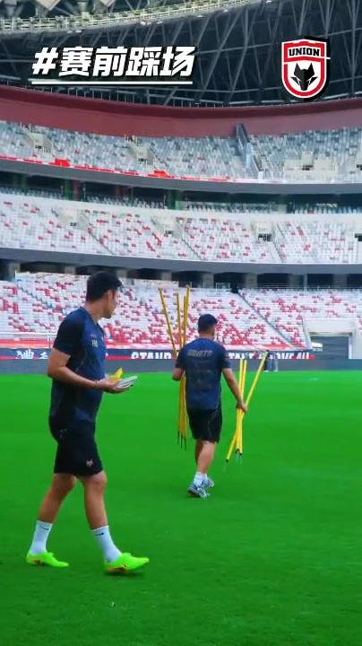 陕西联合主场迎战梅州客家 陈涛确认多名球员离队 陕西联合主场迎战梅州客家 陈涛确认多名球员离队