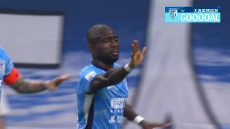 双杀!大连英博主场3-1山东泰山,马莱莱阿奇姆彭传射建功