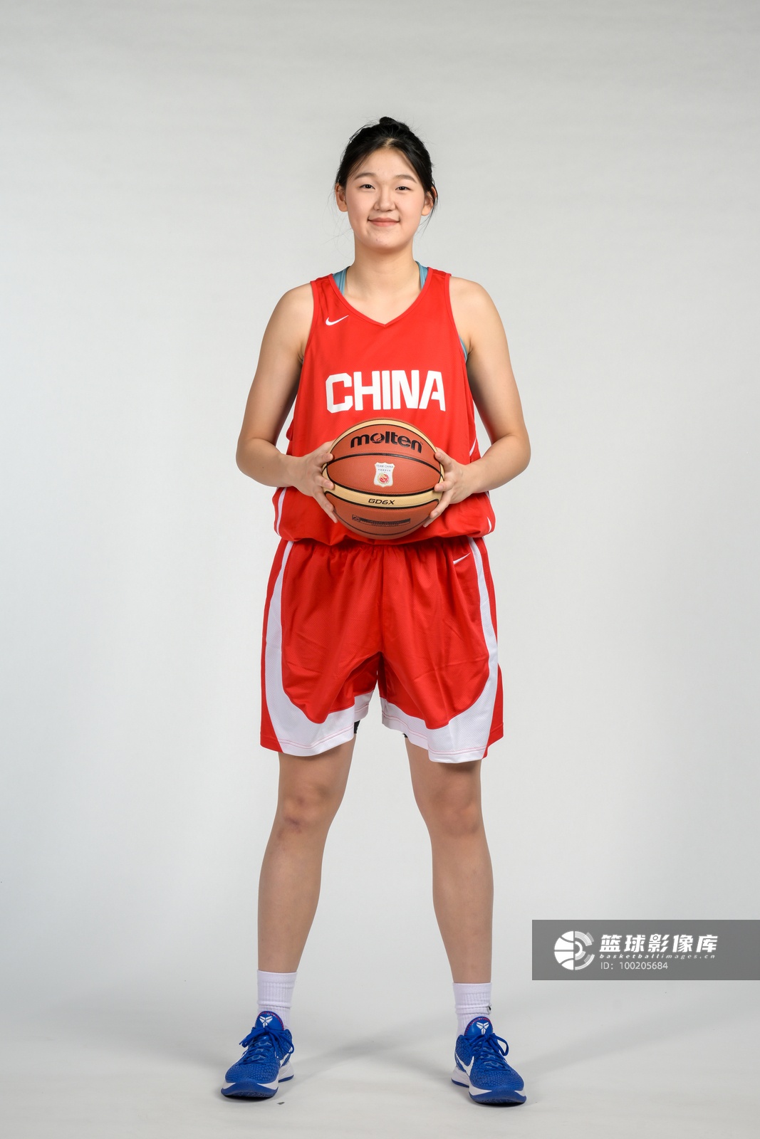 半场11中3仅得6分,孙晗昀三分5中0状态低迷
