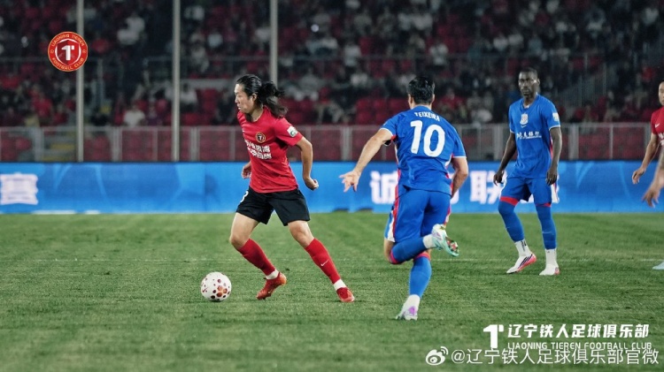 邦本宜裕传射热菲尼奥双响 辽宁铁人楠波湾主场3-1上海申花