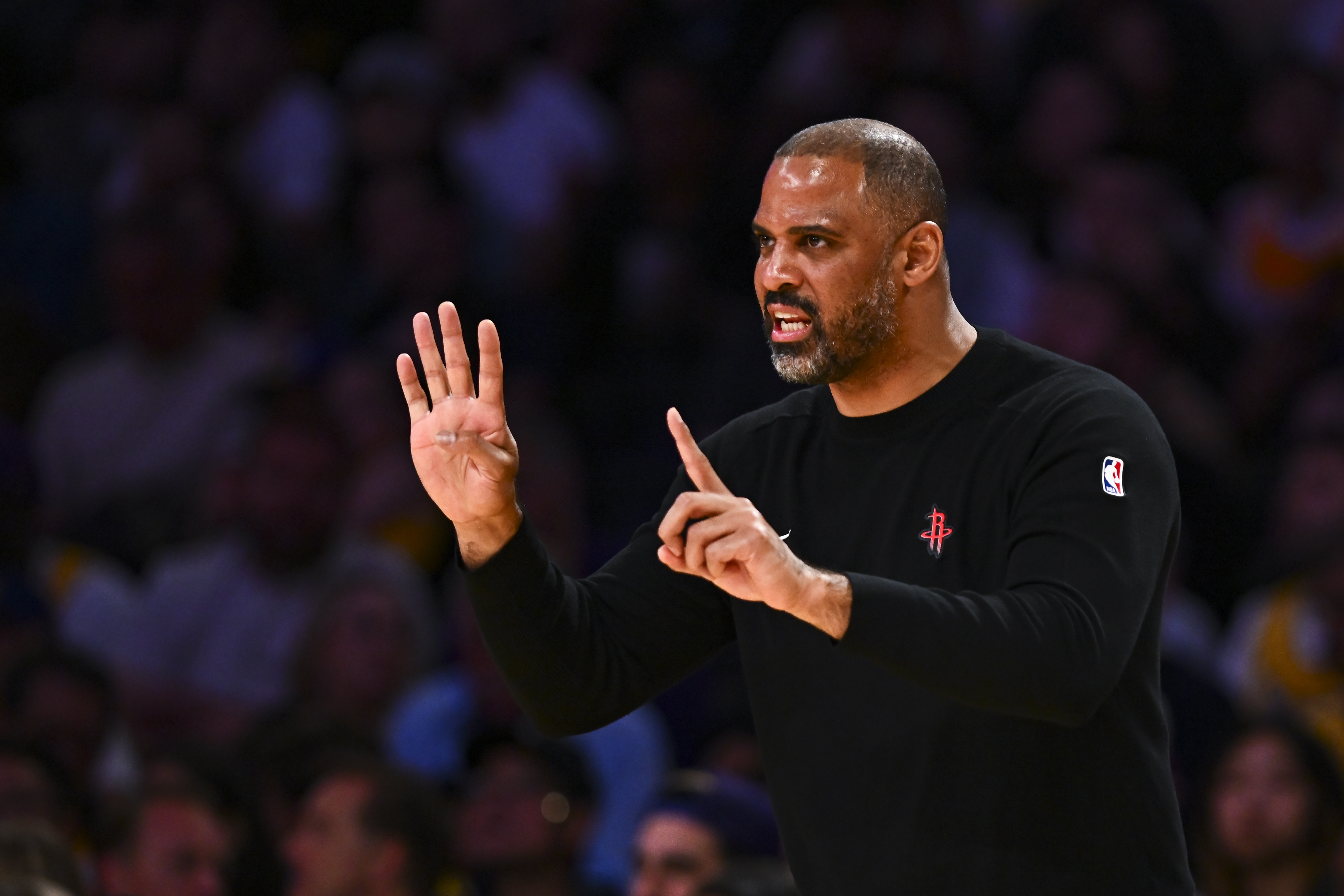 火箭媒体人:乌度卡是NBA前十的教练 火箭能在他带领下夺冠